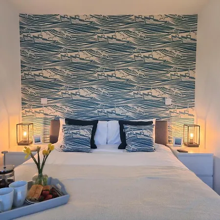 Holiday home The Bunker-luxe Getaway With Stunning Sea Views Falmouth