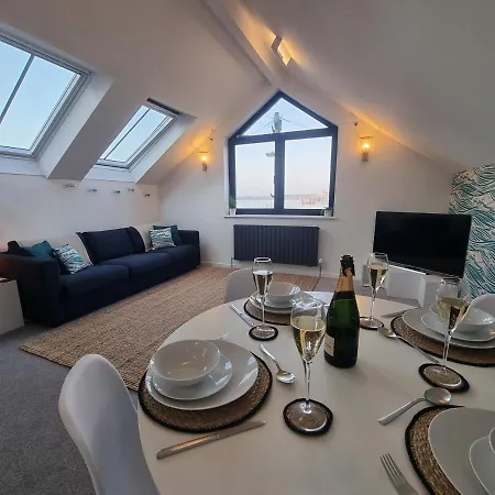 The Bunker-luxe Getaway With Stunning Sea Views *